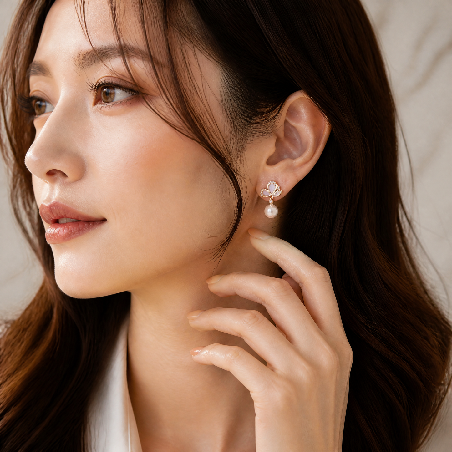 Papillon Aura Freshwater Pearl Earrings パピヨン・オーラ 淡水パール ピアス