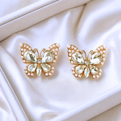 Butterfly & Pearl Coordinate Set｜バタフライボタンカバー＆淡水パールピアス〈Papillon Aura／蝶〉