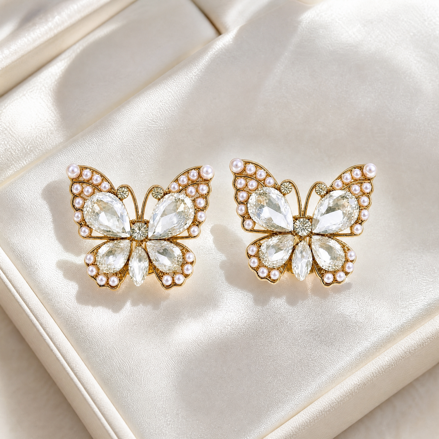 【２個セット】バタフライ ＆ パール ボタンカバー ｜ Butterfly & Pearl Button Covers